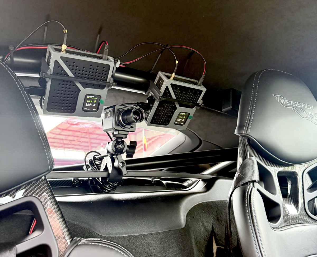RaceStreaming safety car installation